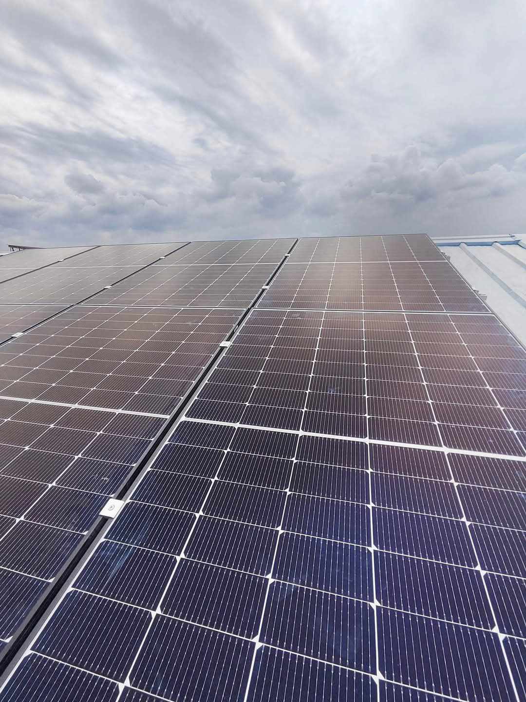 Hybrid On Grid Inverter